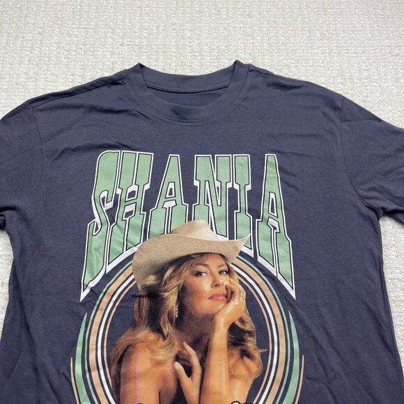 NEW Shania Twain The Woman In Me T-Shirt Women’s Sz XS Country Music Graphic Tee - Picture 2 of 15